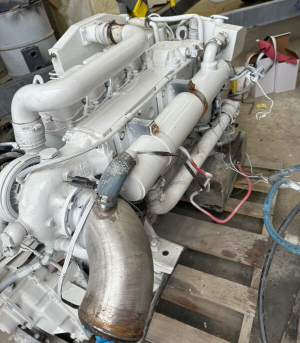 Cummins 6BTA 250HP-MEG5025