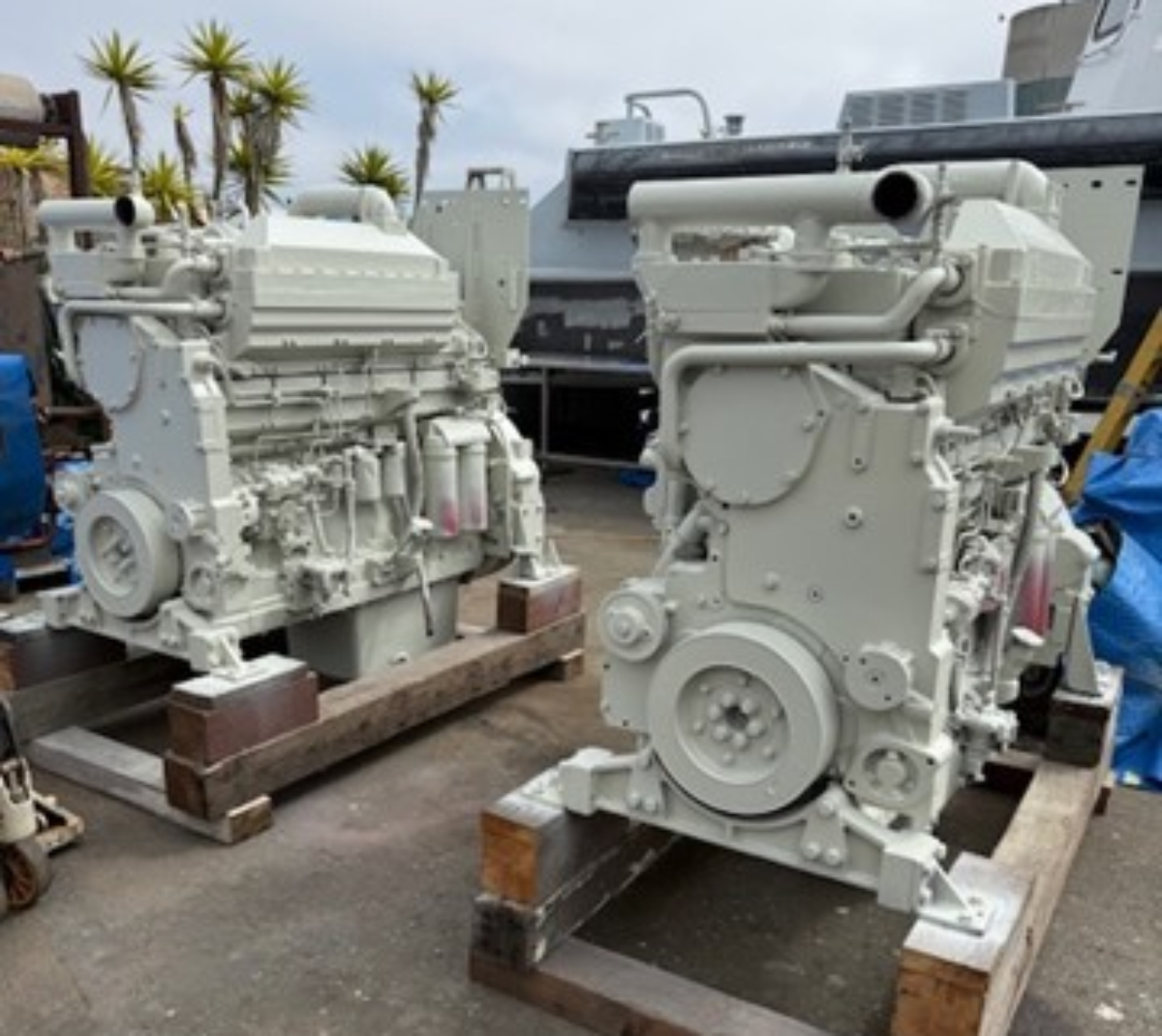 Cummins KTA19's 600HP-MEG5057