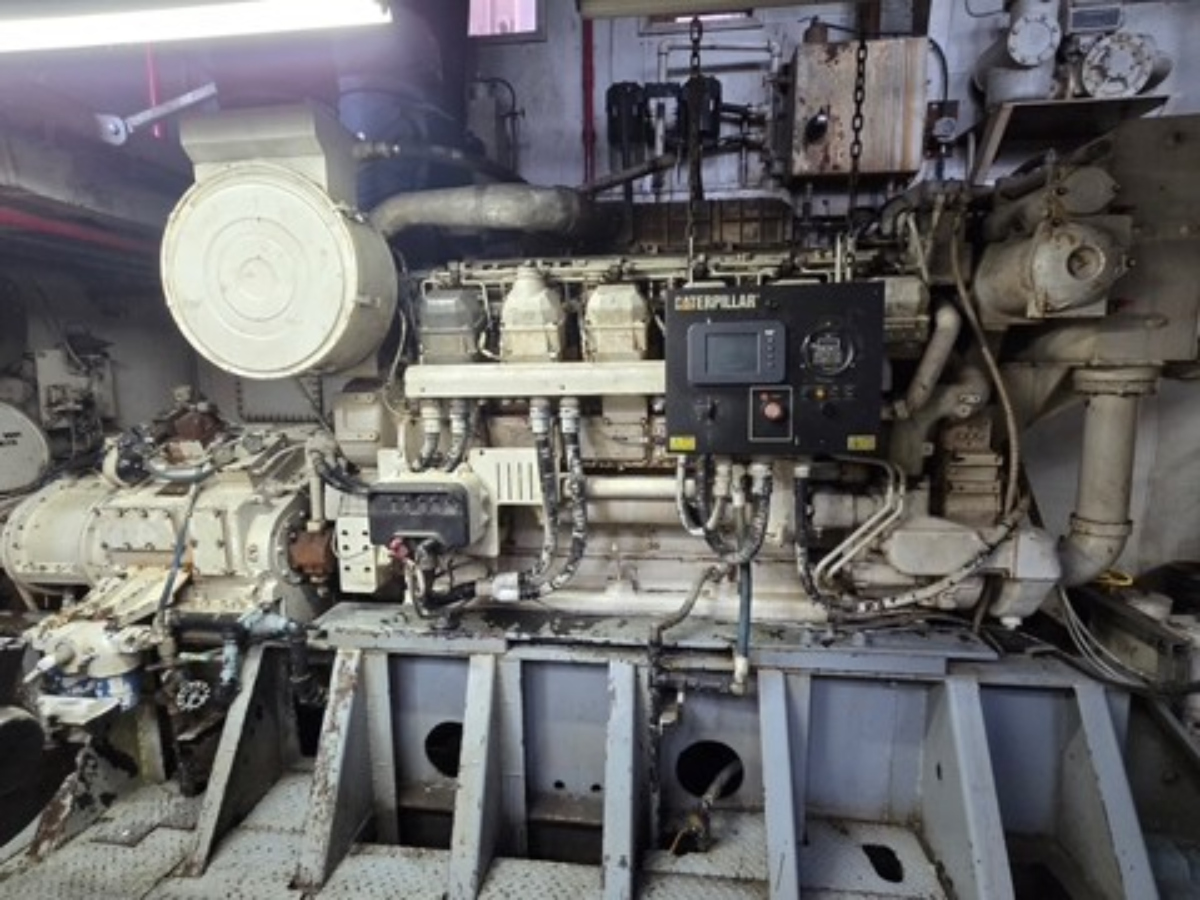 04-MEG5080 Caterpillar 3512B, 1200rpm, Pair with Gears-MEG5080