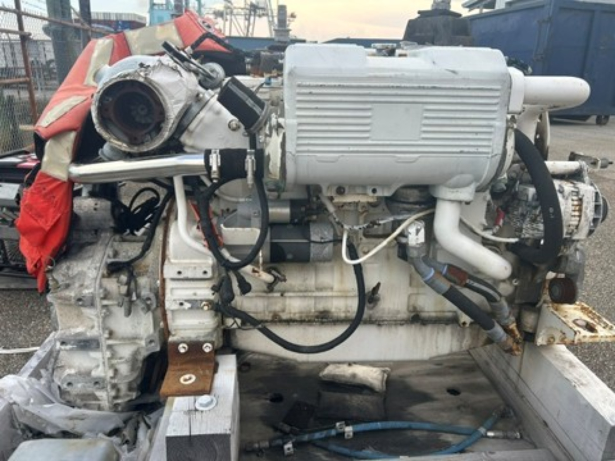 Cummins QSC8.3 Pair 490HP-MEG5085
