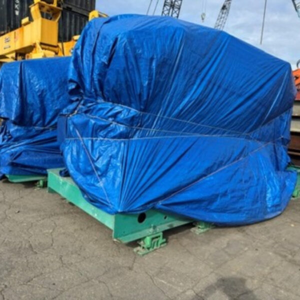 Cummins KTA38 750Kw (3) Like New-MEG5093