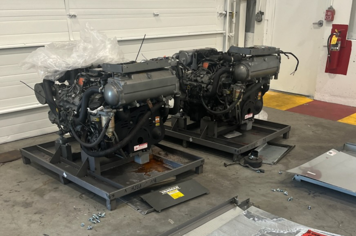 01-MEG5095 Yanmar 8LV370 Pair-MEG5095
